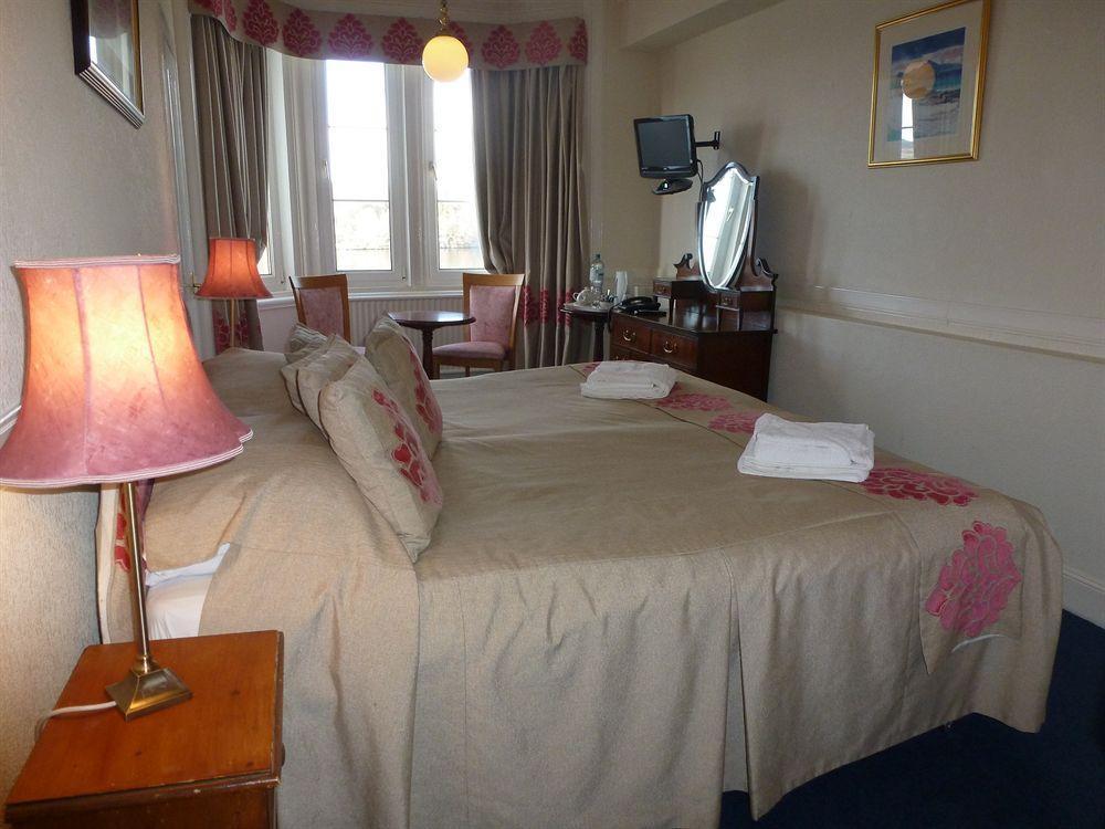 אובאן Portsonachan Hotel & Lodges מראה חיצוני תמונה