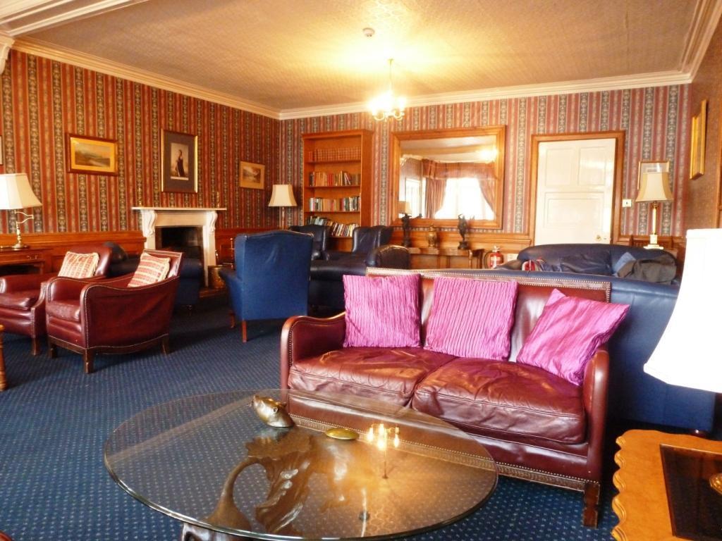 אובאן Portsonachan Hotel & Lodges מראה חיצוני תמונה